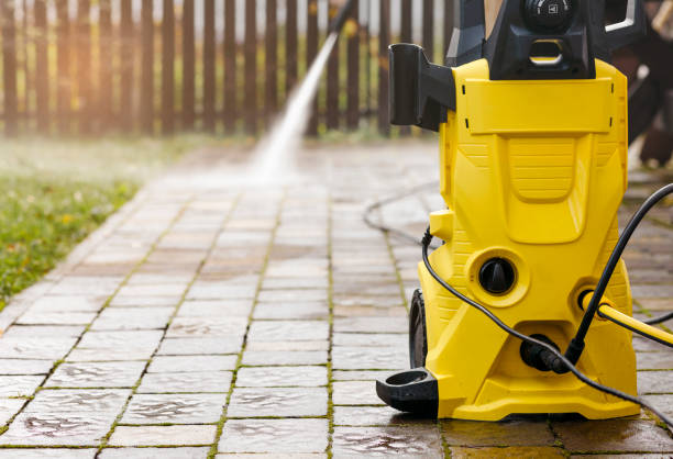 Best Driveway Pressure Washing  in Coto De Za, CA